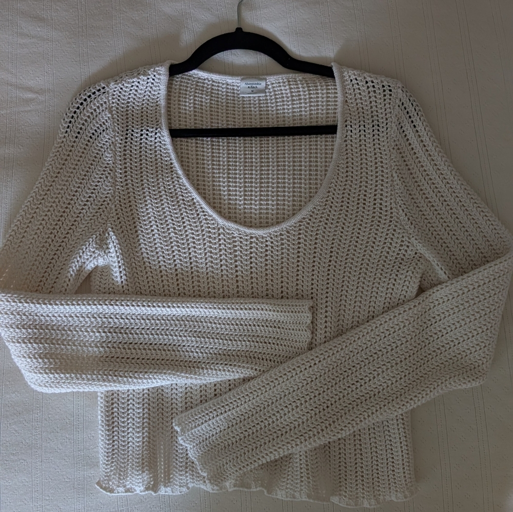 Abercrombie and Fitch Medium Long-Sleeve Crochet Scoopneck Top